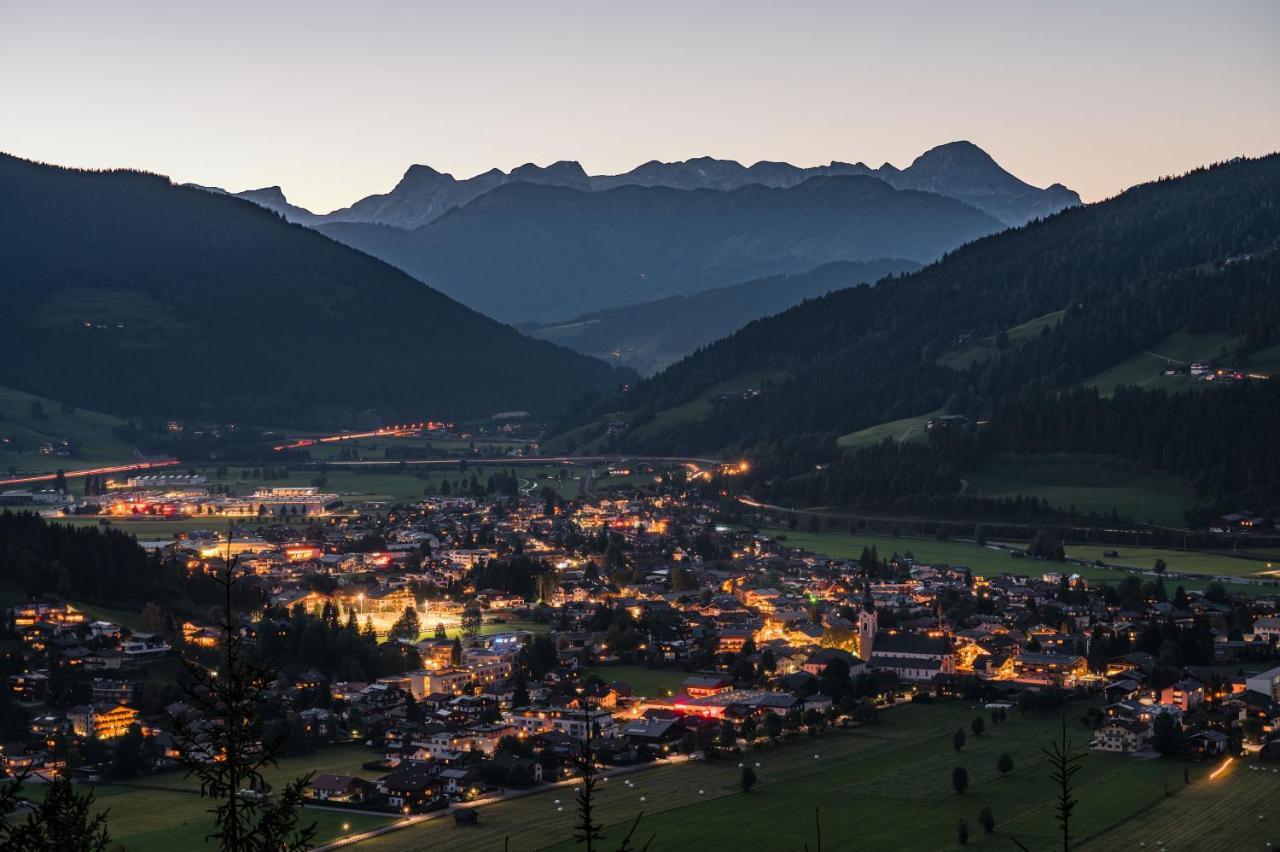 Appartement Eckwald Altenmarkt-Zauchensee อัลเทนมาร์คท์ อิม พองเงา ภายนอก รูปภาพ